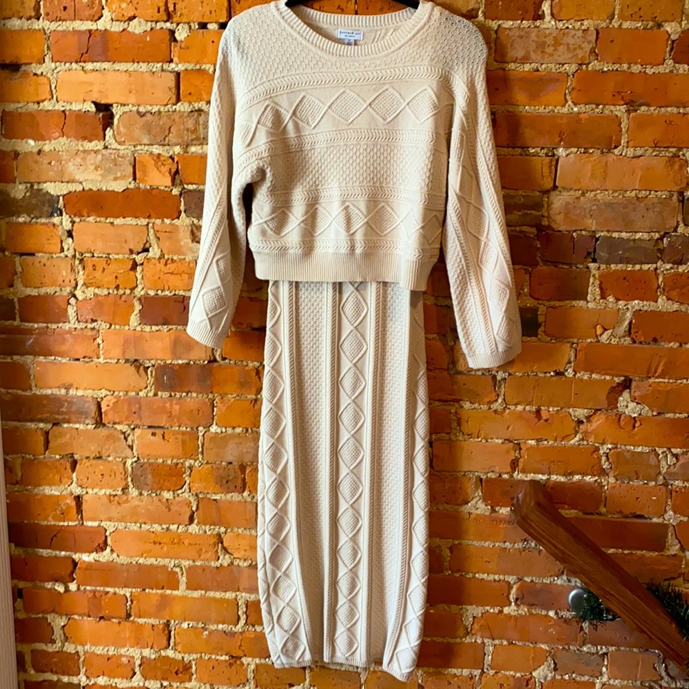 Anthropologie sweater dress - great color!